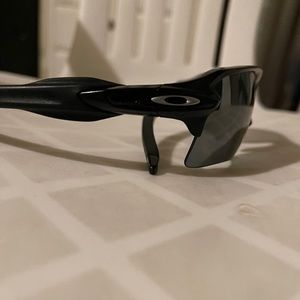 Oakley sunglasses. Flak 2.0. Like new.